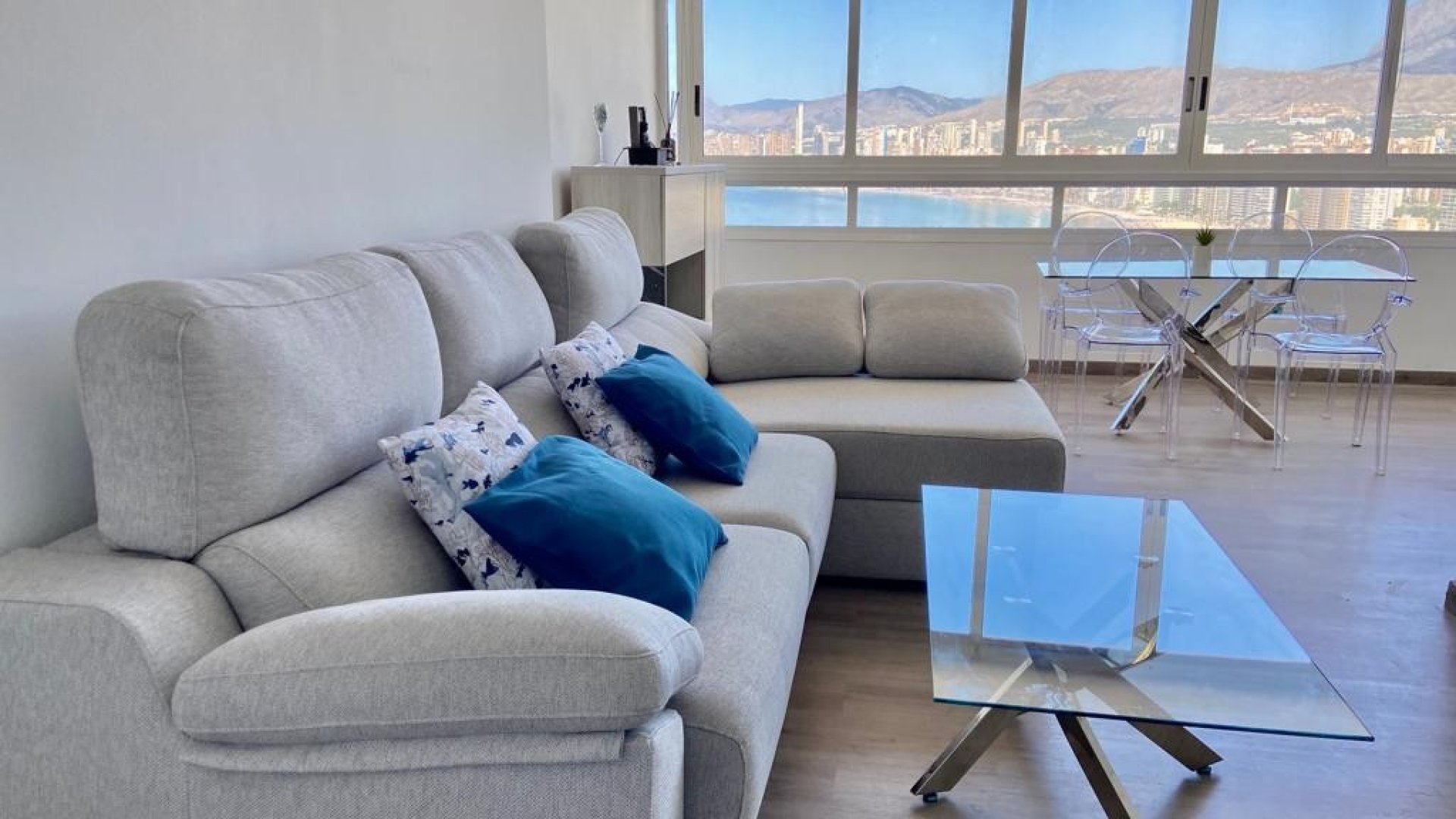 Reventa - Apartamentos -
Benidorm - Rincón de Loix