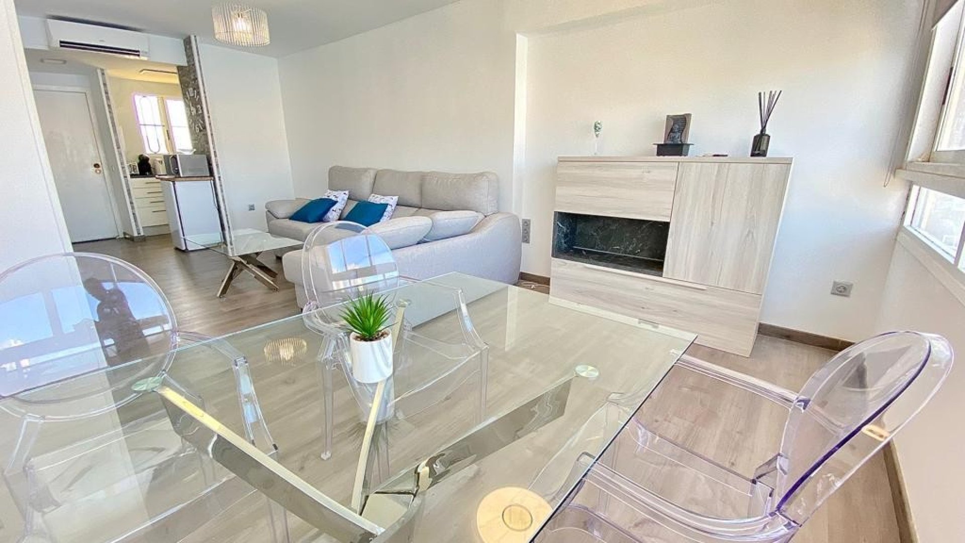 Reventa - Apartamentos -
Benidorm - Rincón de Loix