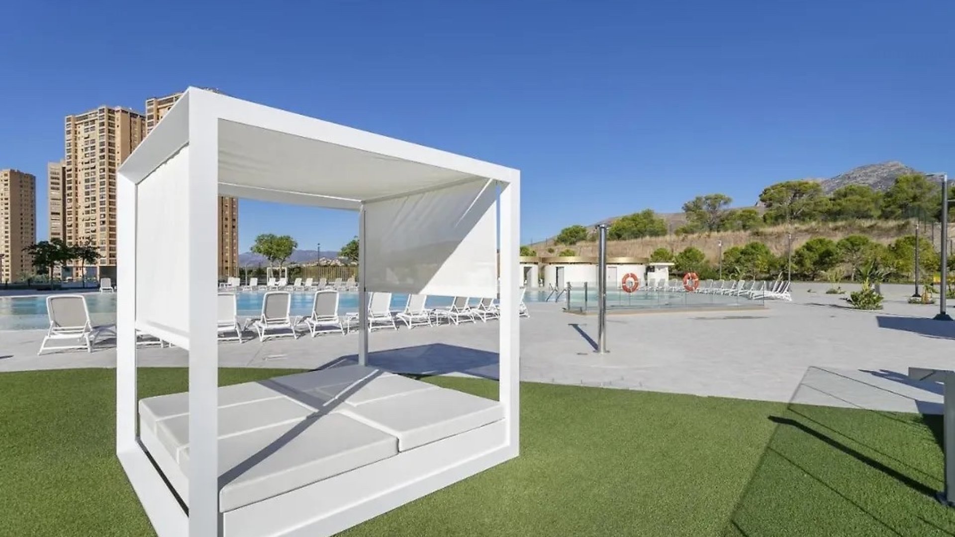 Reventa - Apartamentos -
Benidorm - Zona de Poniente