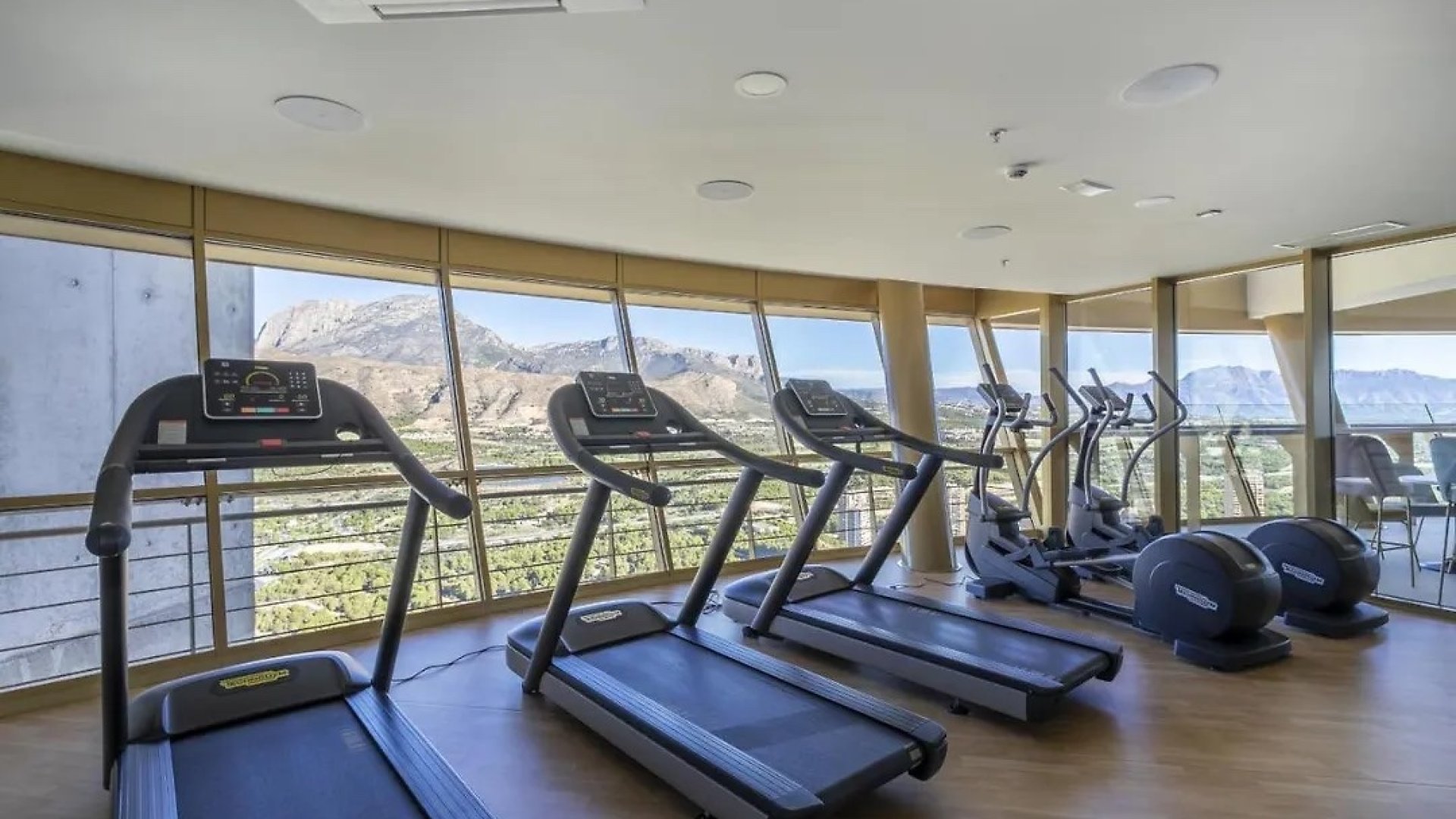 Reventa - Apartamentos -
Benidorm - Zona de Poniente