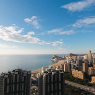 Reventa - Apartamentos -
Benidorm - Zona de Poniente