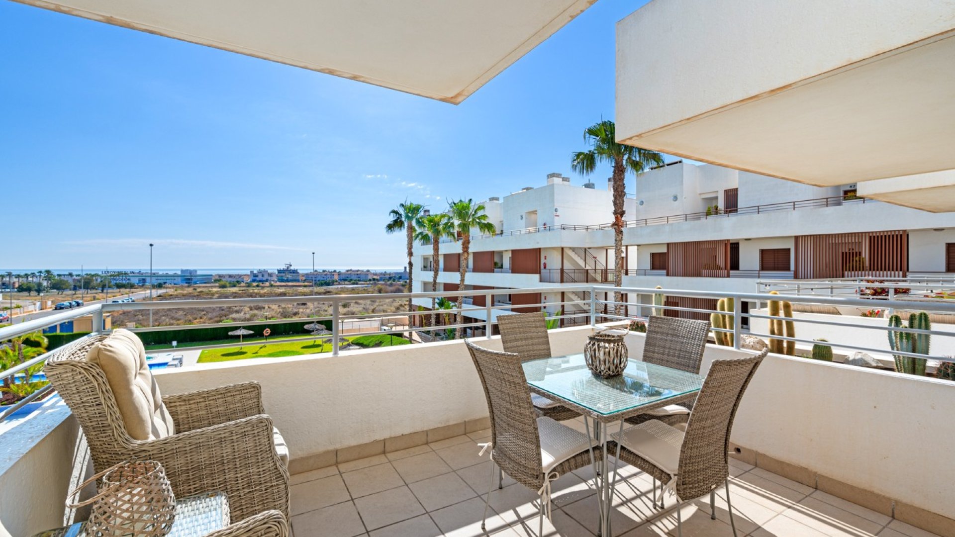 Reventa - Apartamentos -
Cabo Roig - Lomas de Cabo Roig