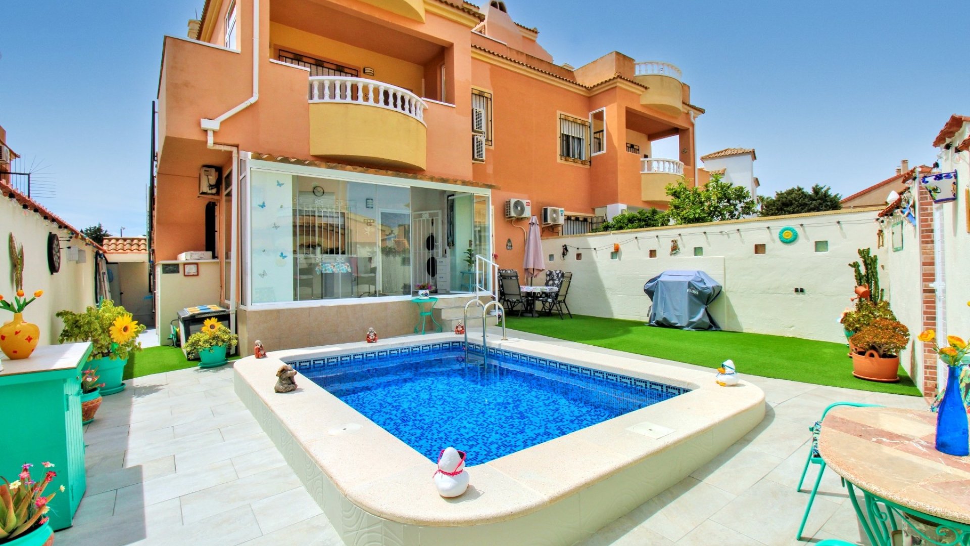 Reventa - Apartamentos -
Cabo Roig