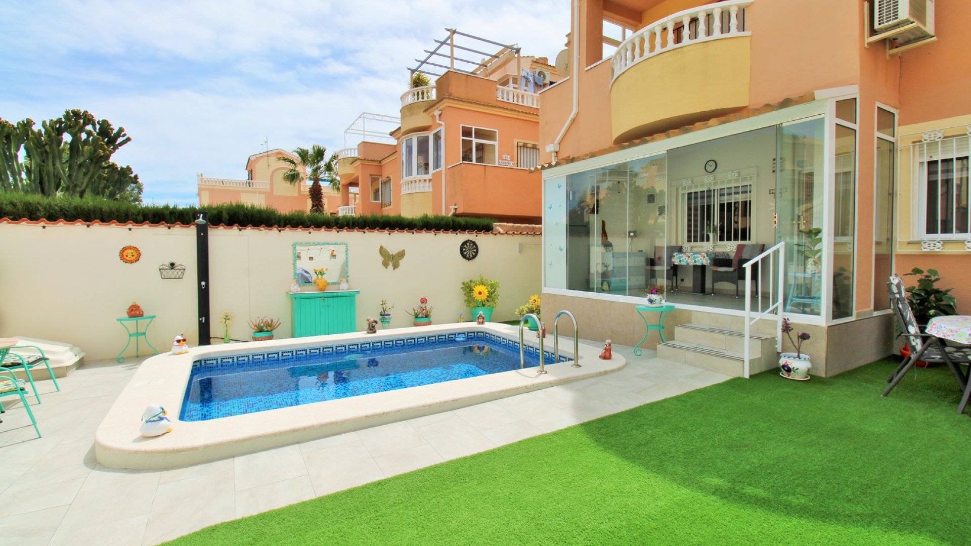 Reventa - Apartamentos -
Cabo Roig