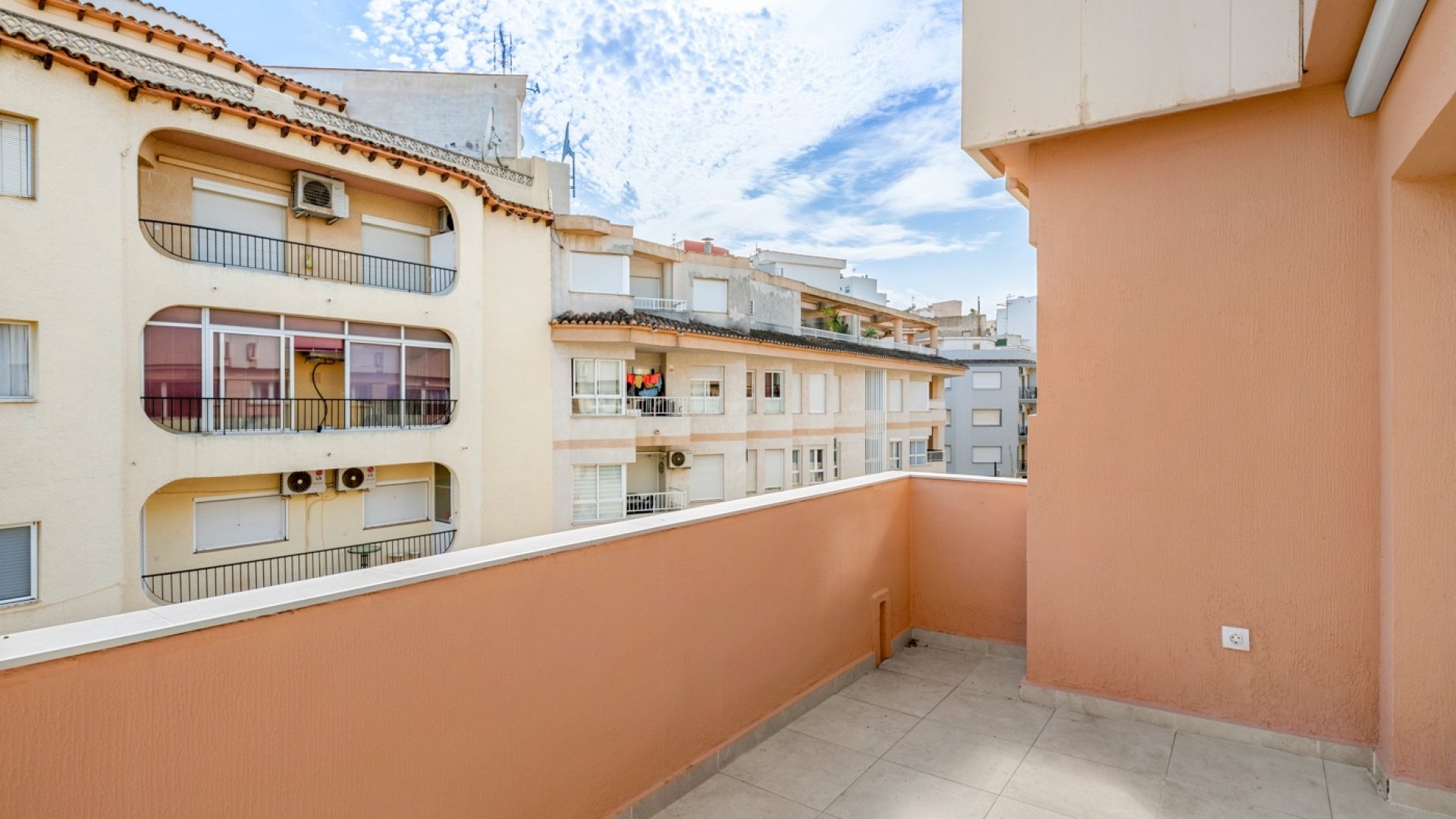 Reventa - Apartamentos -
Calpe - Centro