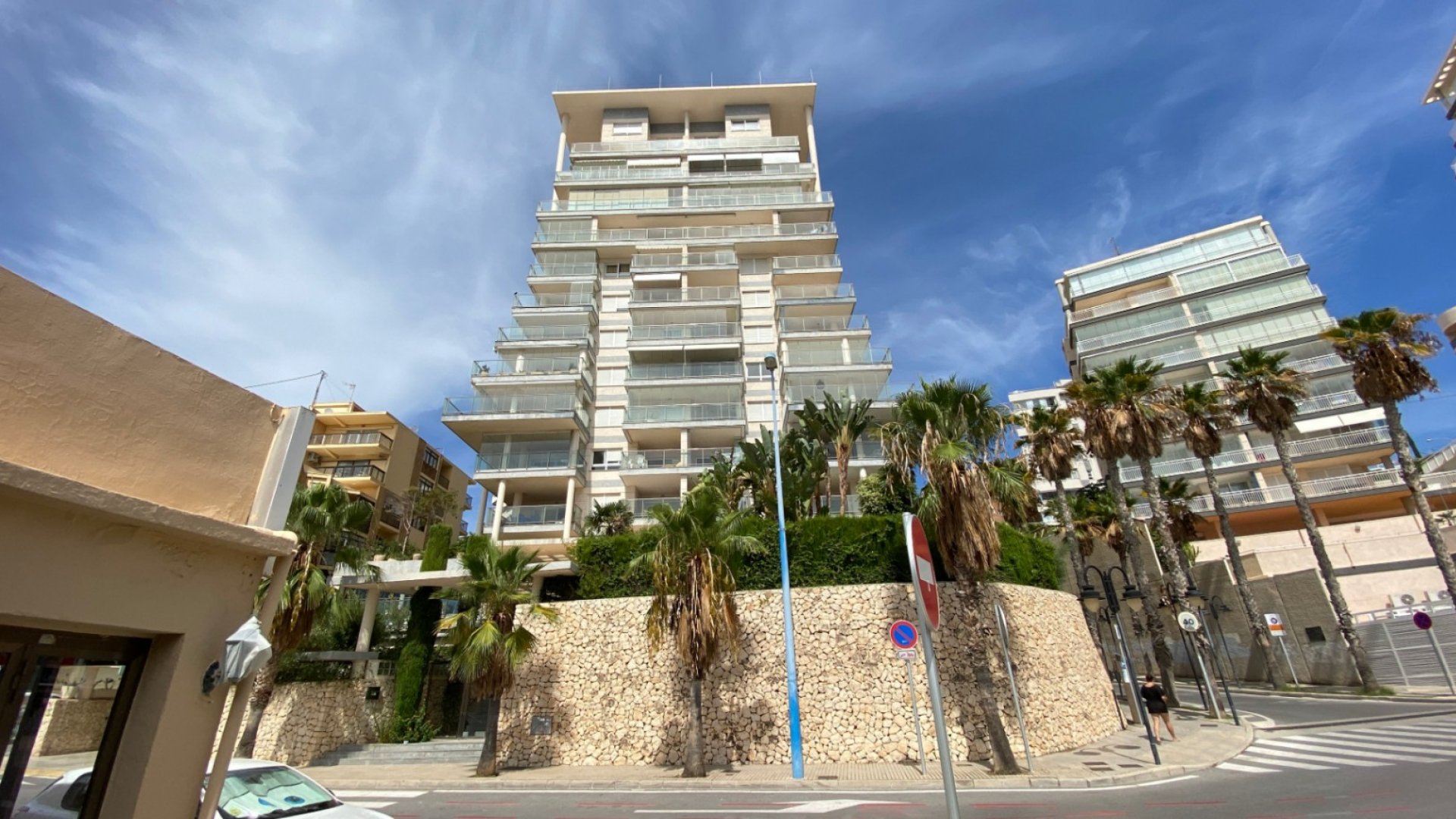 Reventa - Apartamentos -
Calpe - Playa De Arenal