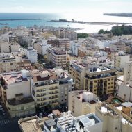 Reventa - Apartamentos -
Centro Torrevieja - Torrevieja