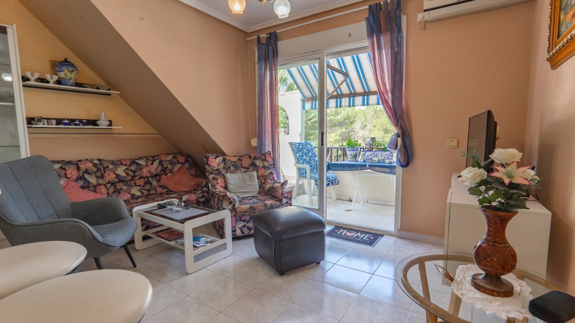 Reventa - Apartamentos -
Ciudad Quesada - Pueblo Bravo