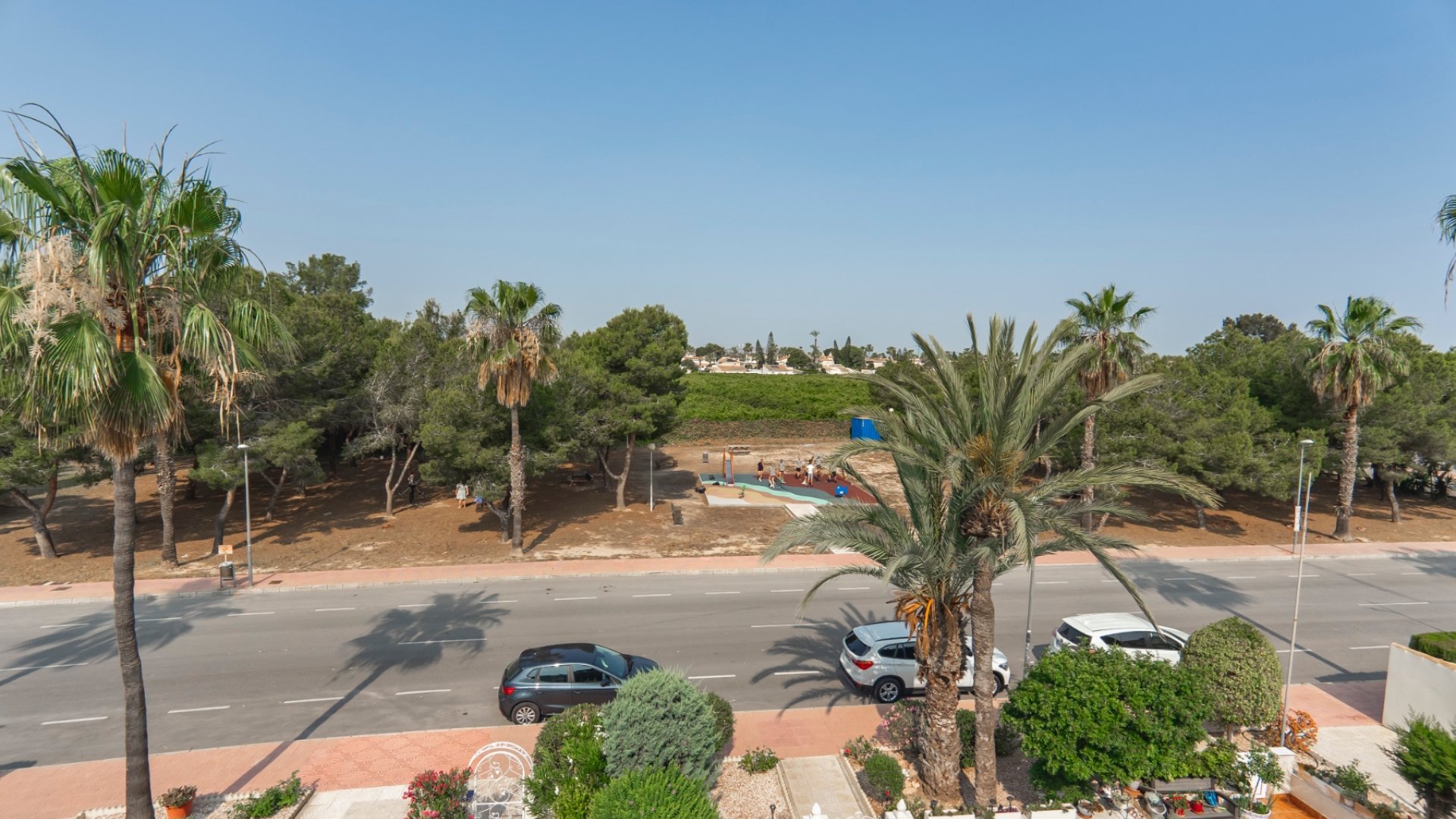 Reventa - Apartamentos -
Ciudad Quesada - Pueblo Bravo