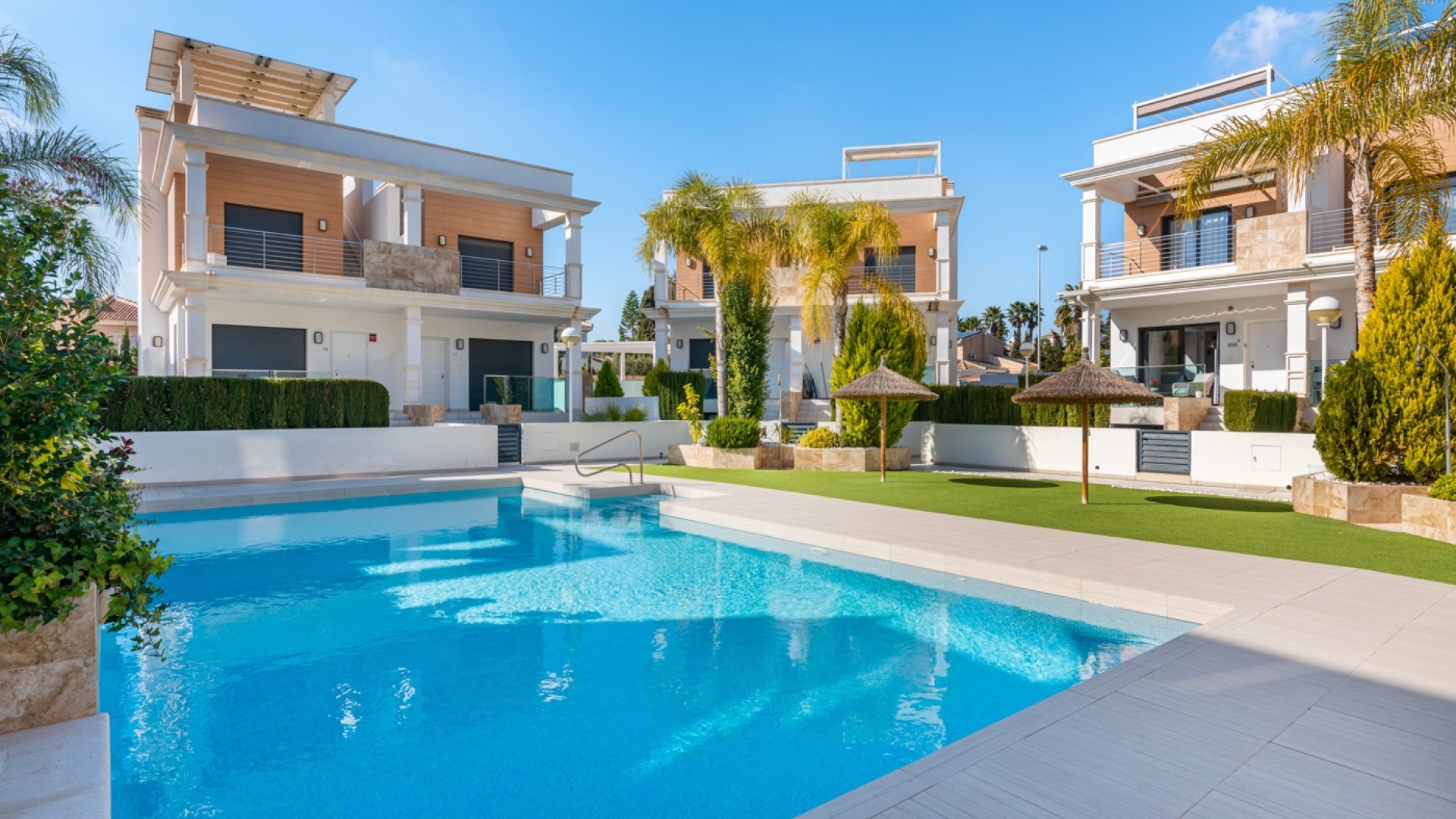 Reventa - Apartamentos -
Ciudad Quesada - Rojales