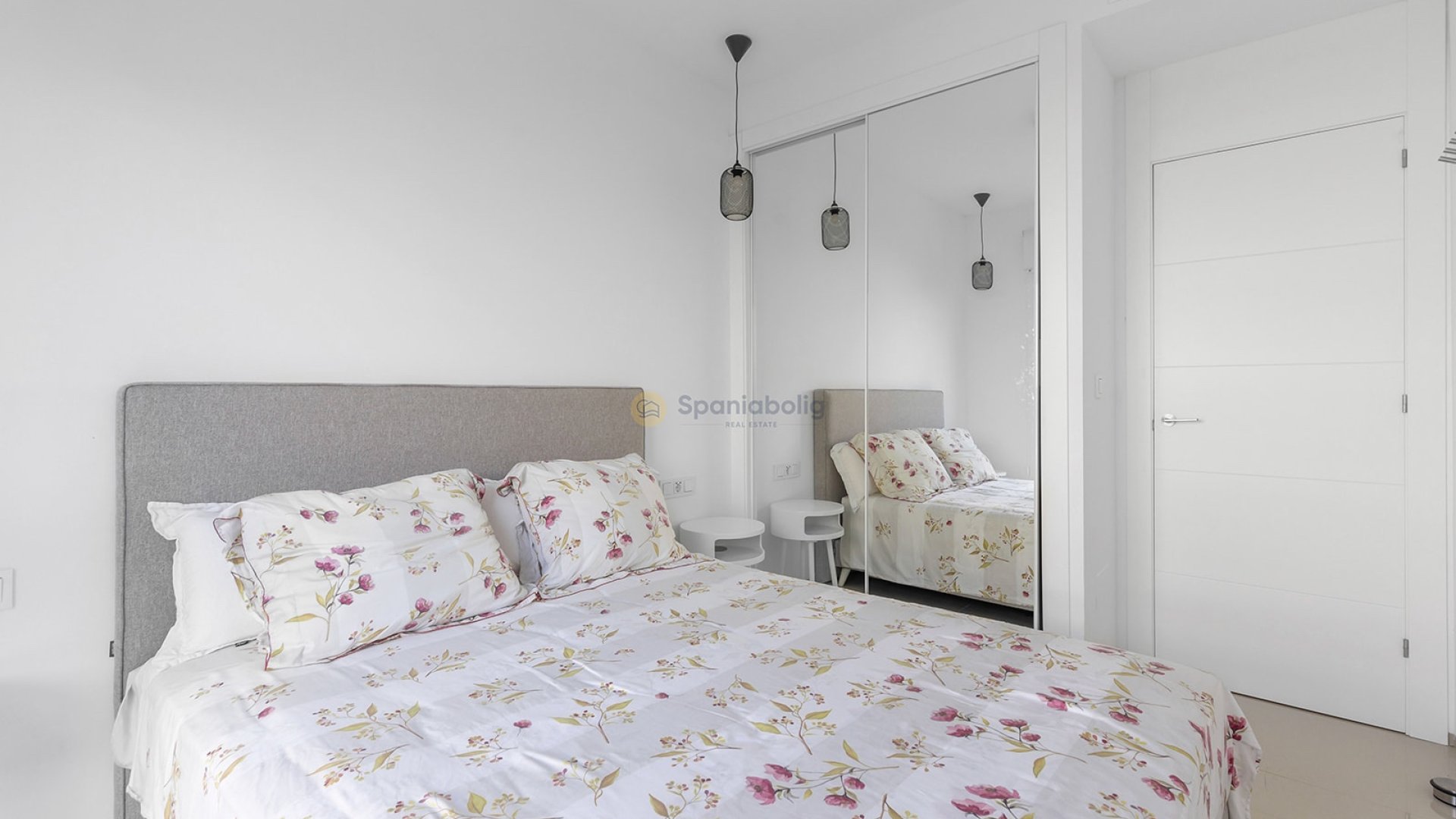 Reventa - Apartamentos -
Ciudad Quesada - Rojales