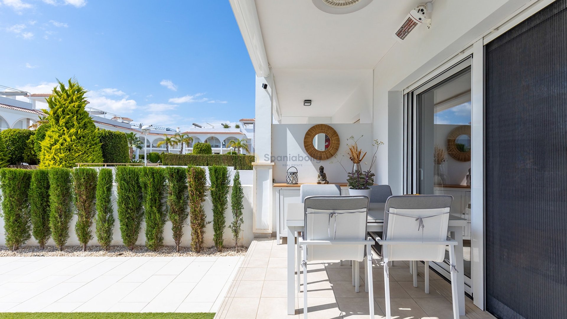 Reventa - Apartamentos -
Ciudad Quesada - Rojales