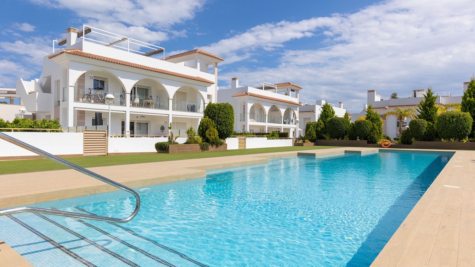 Reventa - Apartamentos -
Ciudad Quesada - Rojales