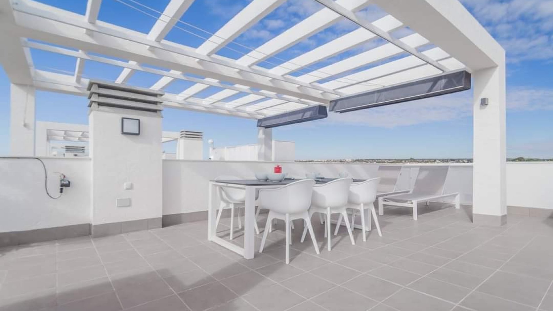 Reventa - Apartamentos -
El Raso - Costa Blanca