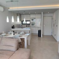 Reventa - Apartamentos -
El Raso