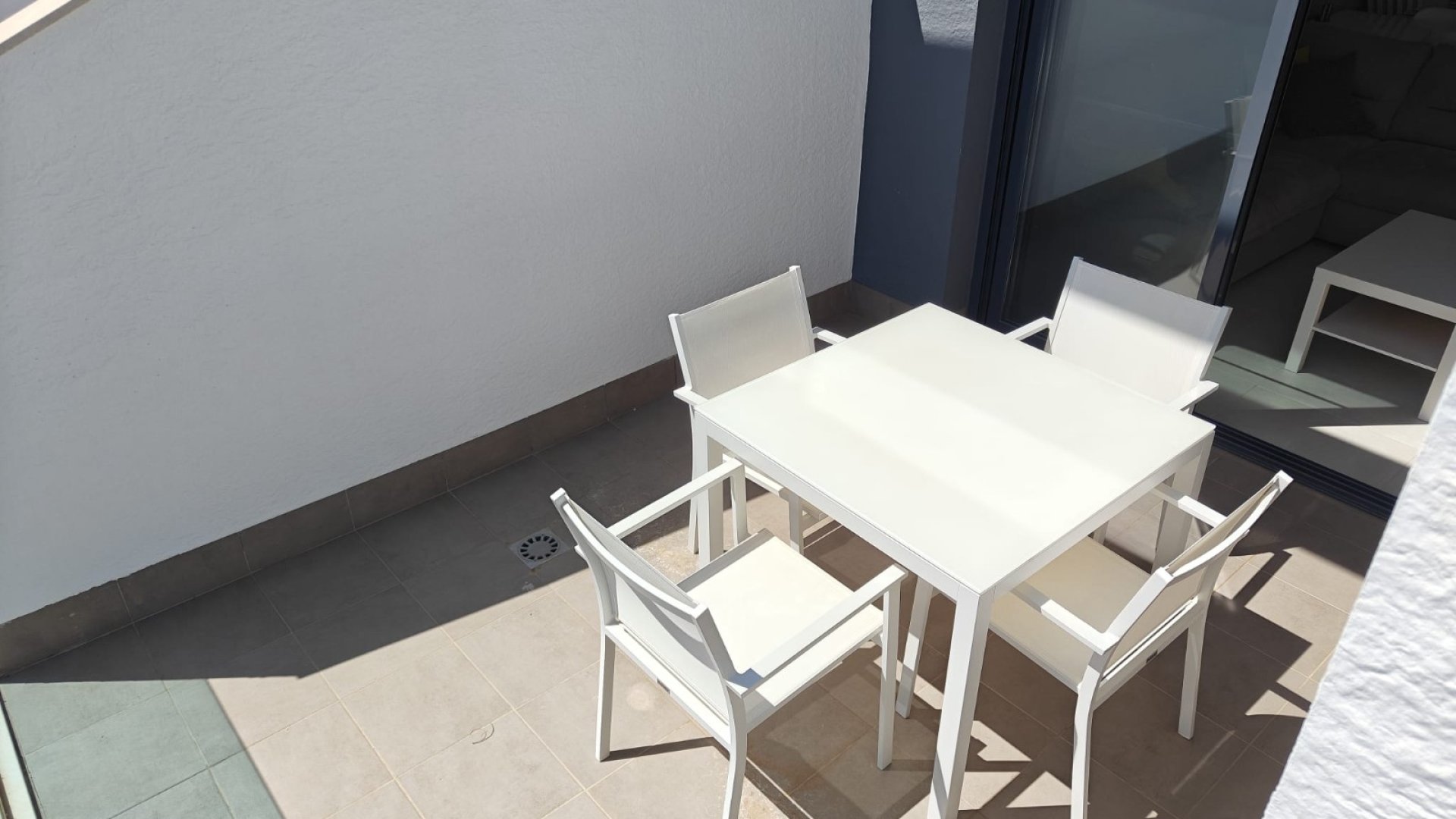 Reventa - Apartamentos -
El Raso