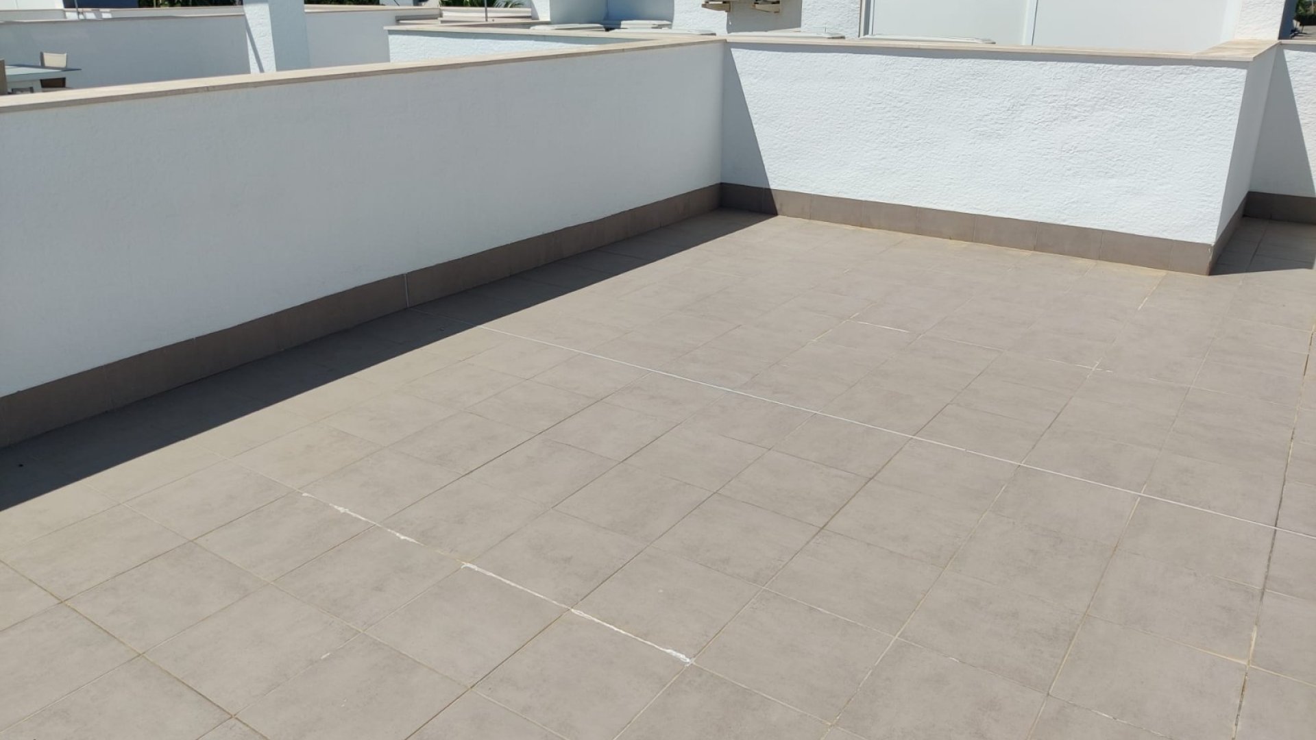 Reventa - Apartamentos -
El Raso