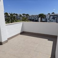 Reventa - Apartamentos -
El Raso