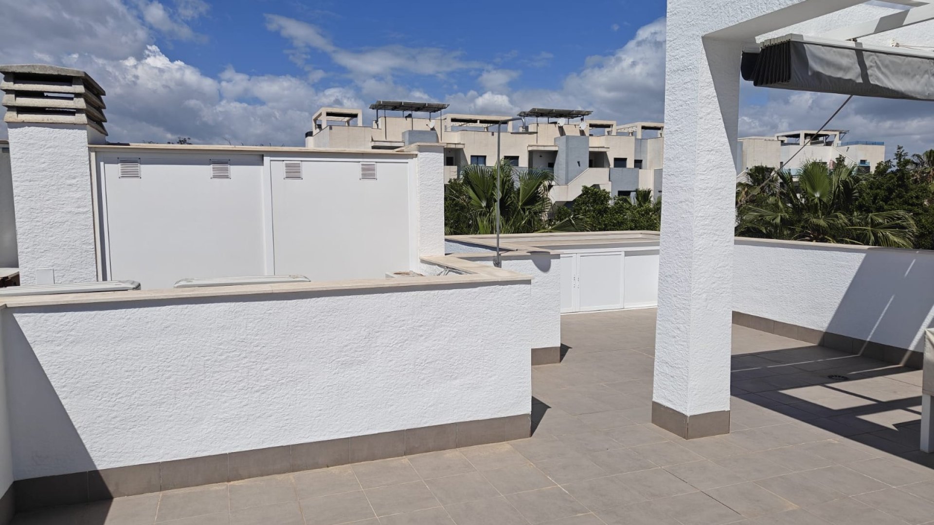 Reventa - Apartamentos -
El Raso