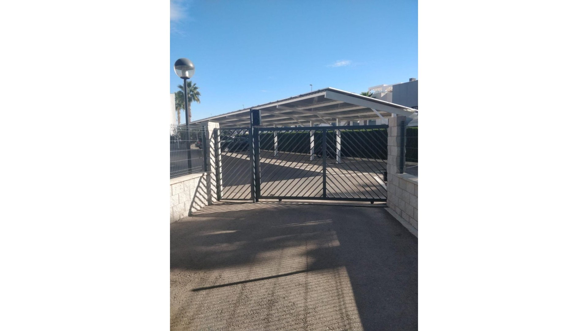 Reventa - Apartamentos -
El Raso