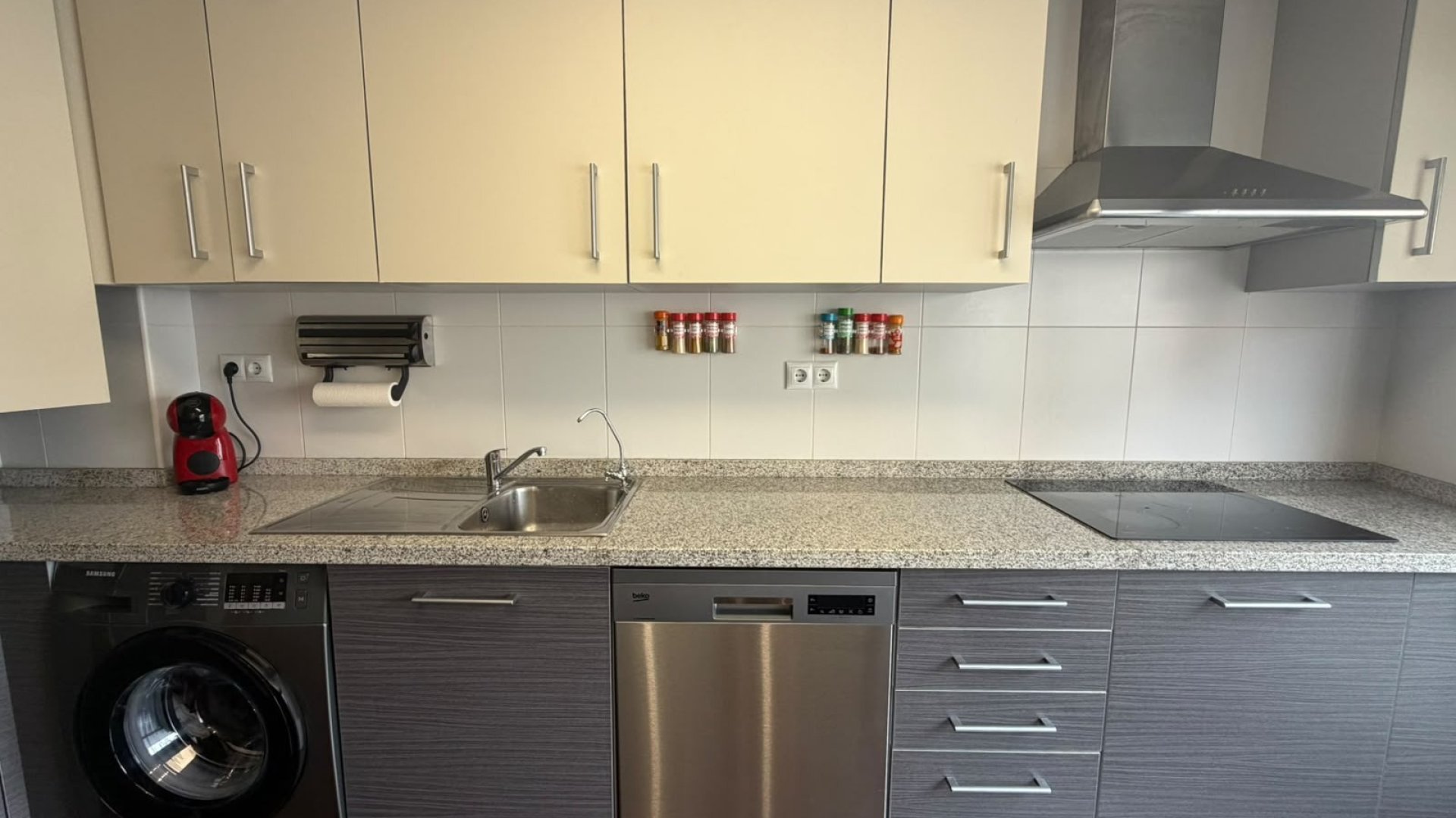 Reventa - Apartamentos -
Elche - El Altet