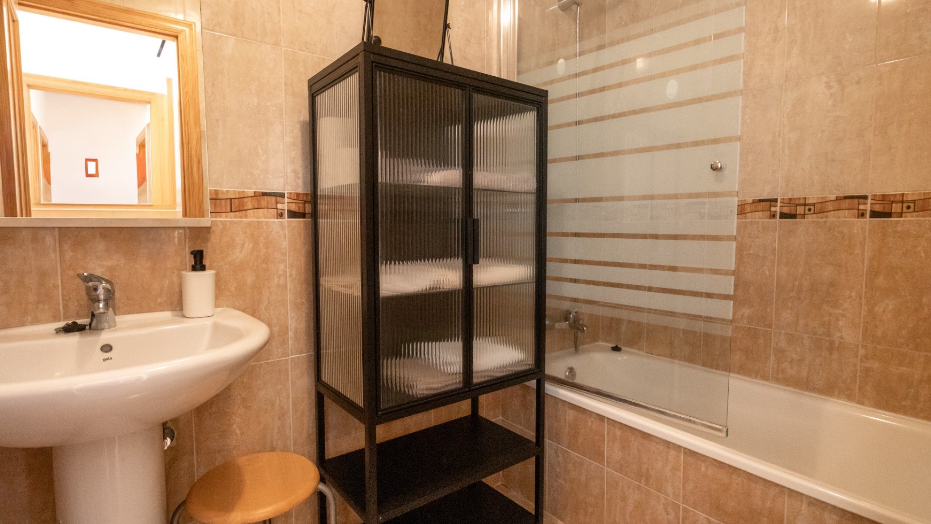 Reventa - Apartamentos -
Formentera de Segura - Formentera del Segura