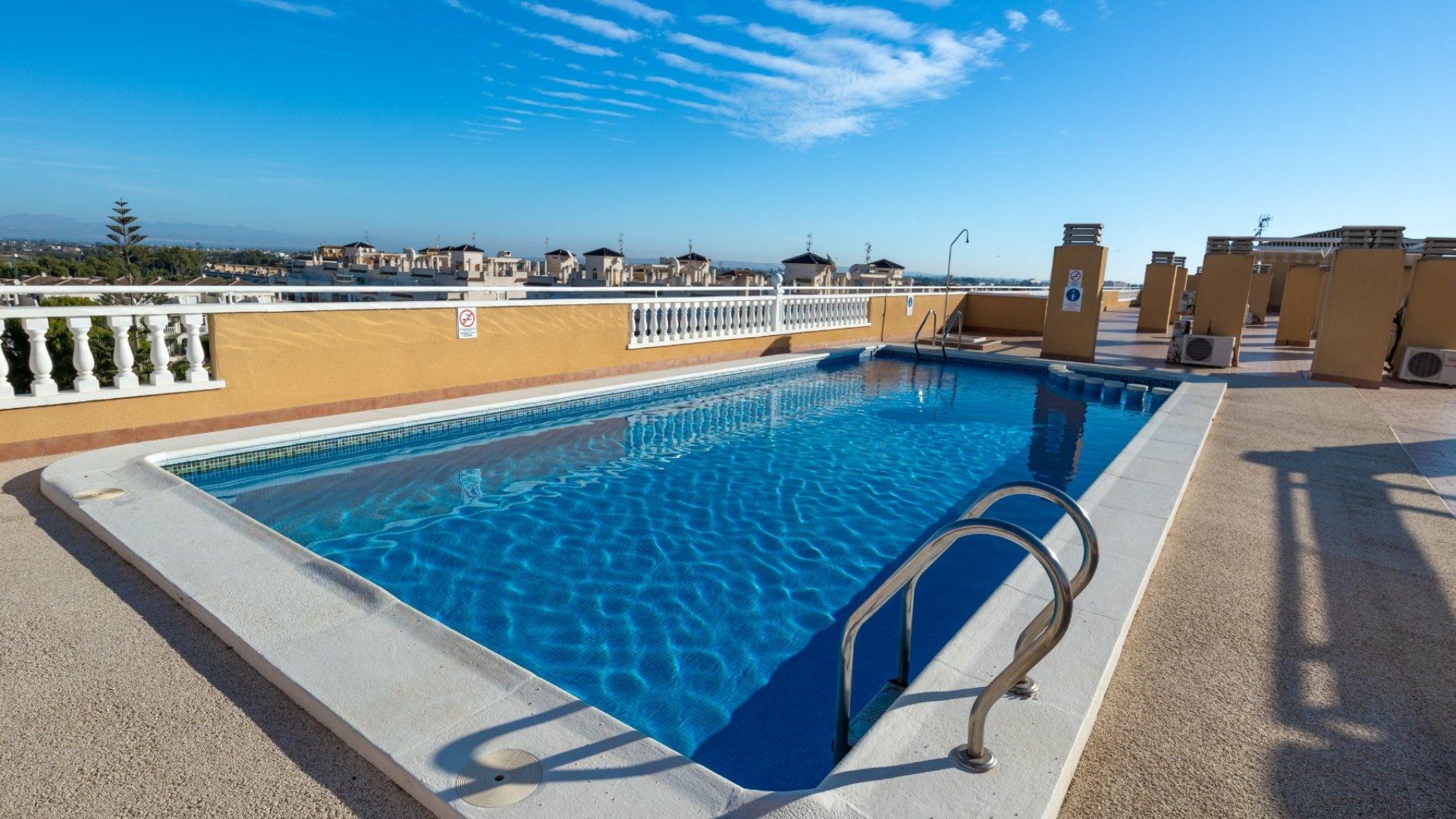 Reventa - Apartamentos -
Formentera de Segura - Formentera del Segura
