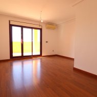 Reventa - Apartamentos -
Formentera del Segura