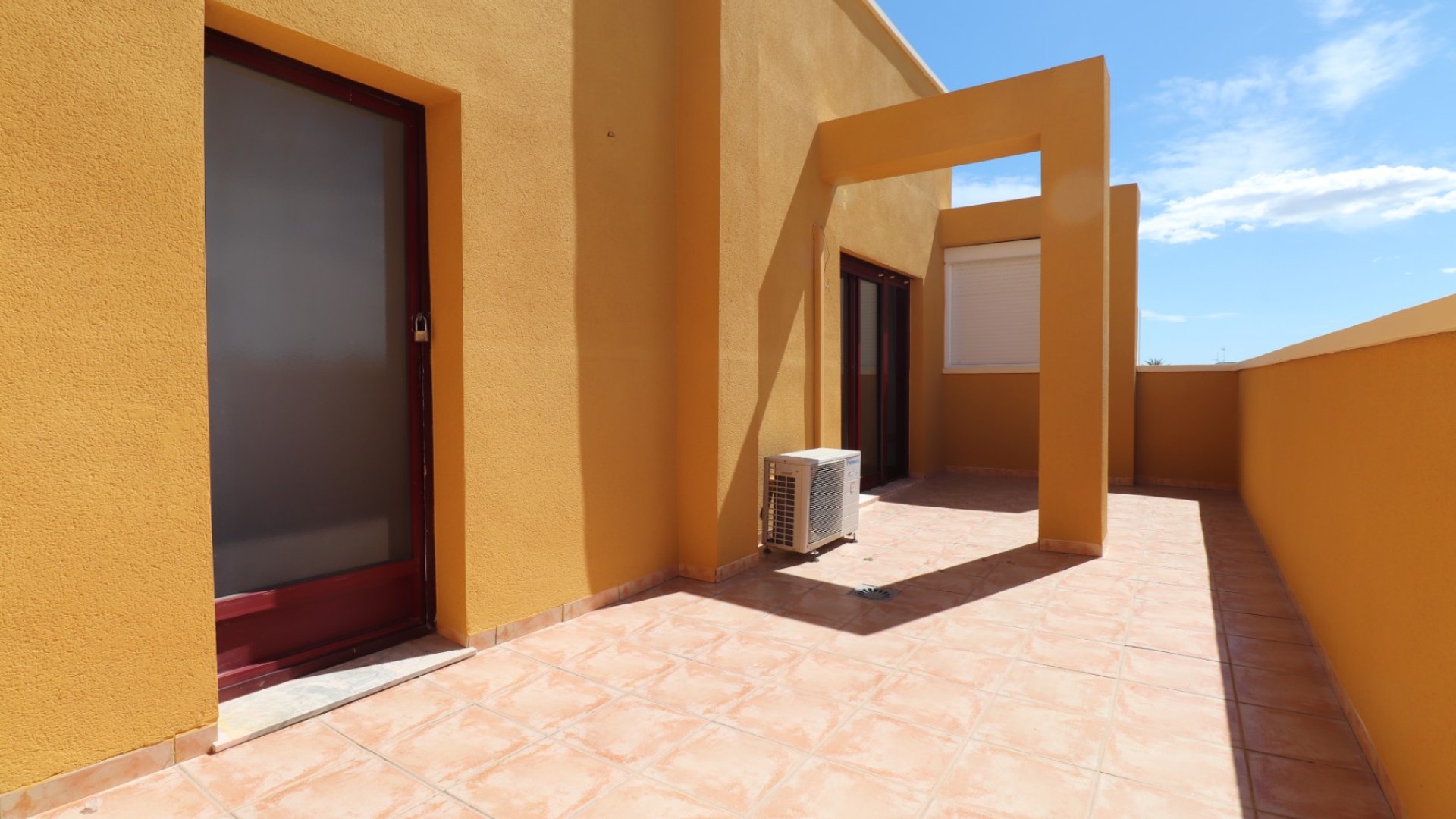 Reventa - Apartamentos -
Formentera del Segura