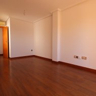 Reventa - Apartamentos -
Formentera del Segura