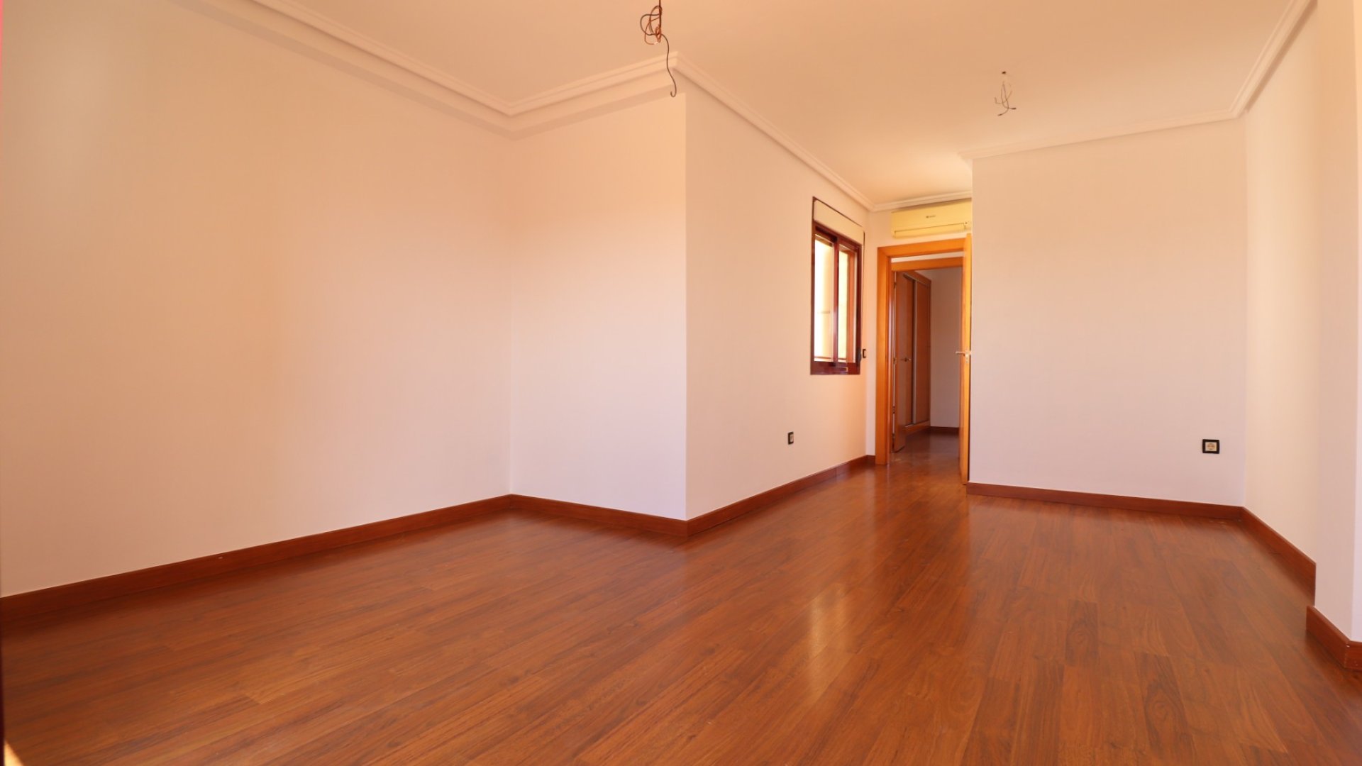 Reventa - Apartamentos -
Formentera del Segura