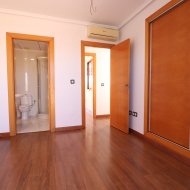 Reventa - Apartamentos -
Formentera del Segura