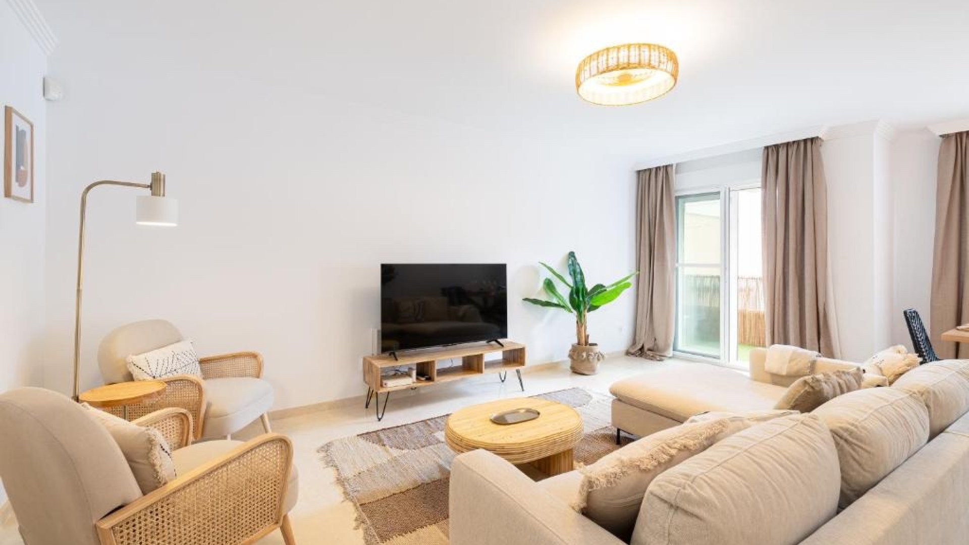 Reventa - Apartamentos -
Fuengirola