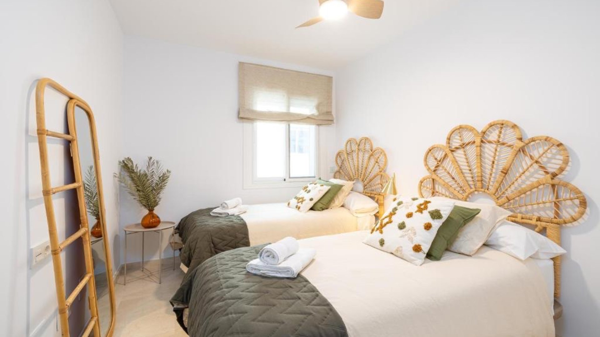 Reventa - Apartamentos -
Fuengirola