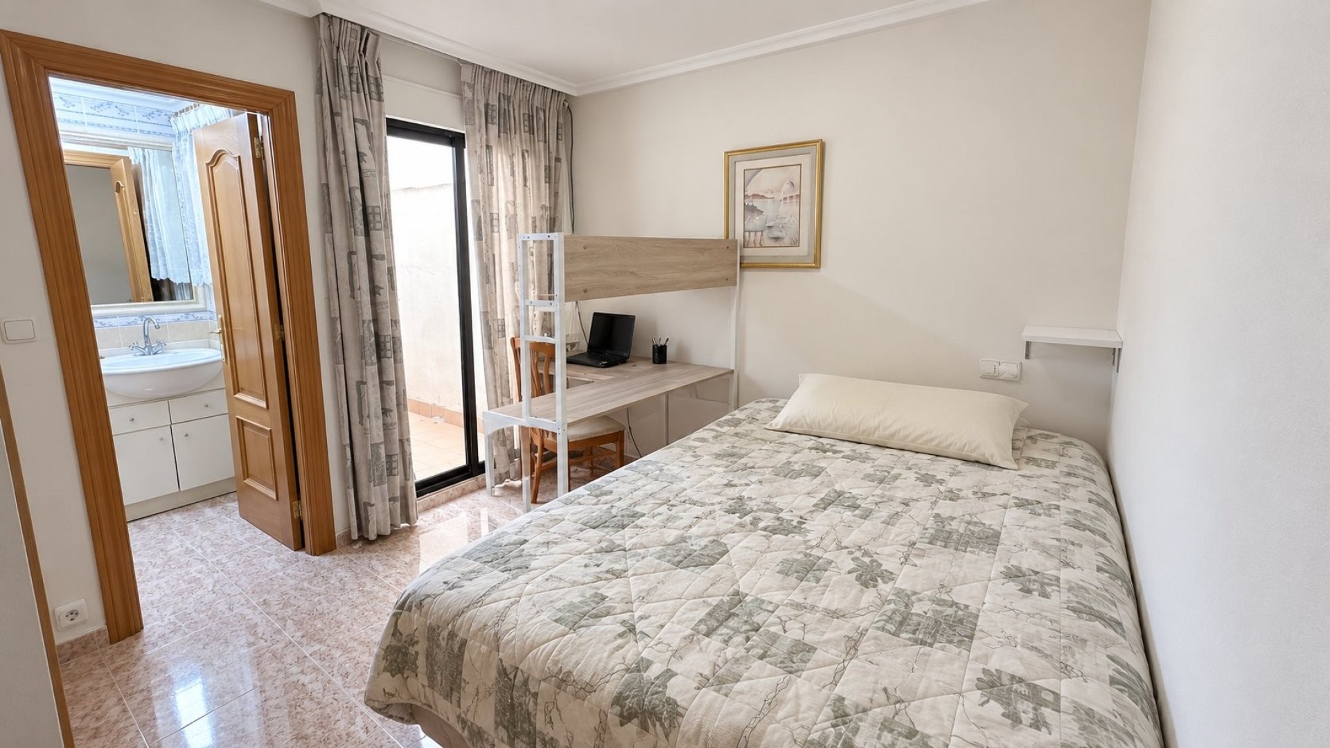 Reventa - Apartamentos -
Guardamar del Segura - Center