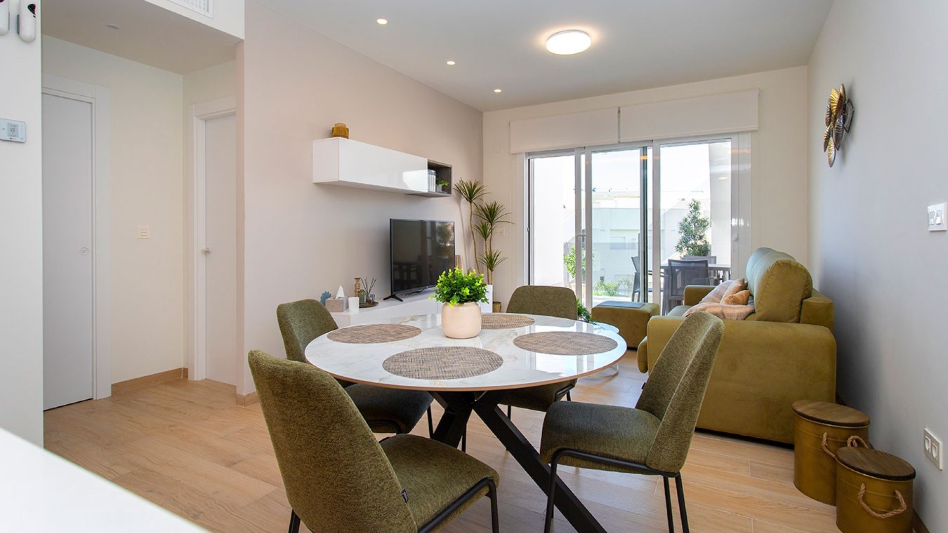 Reventa - Apartamentos -
Guardamar del Segura - El Raso