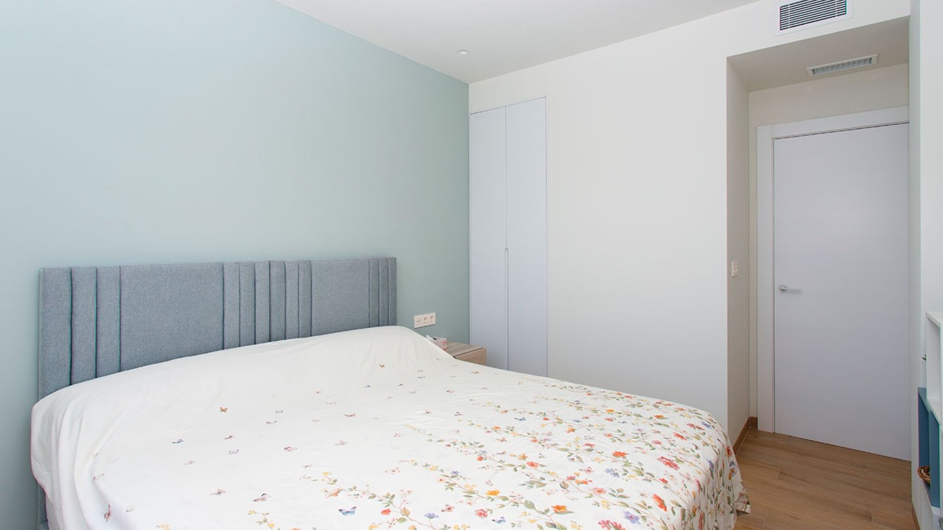 Reventa - Apartamentos -
Guardamar del Segura - El Raso