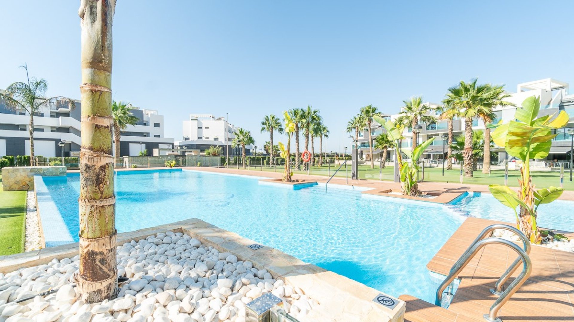 Reventa - Apartamentos -
Guardamar del Segura - El Raso