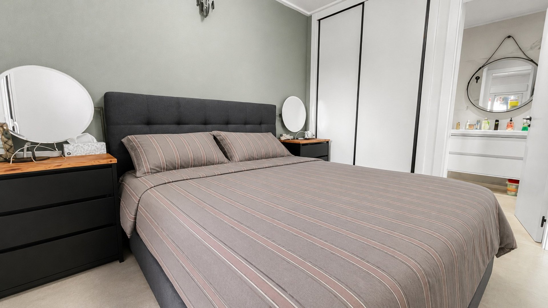 Reventa - Apartamentos -
Guardamar del Segura - El Raso