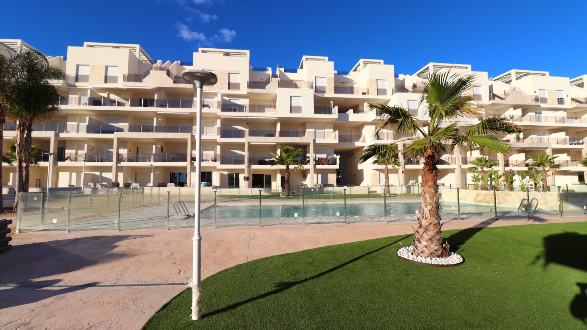 Reventa - Apartamentos -
Guardamar del Segura - El Raso
