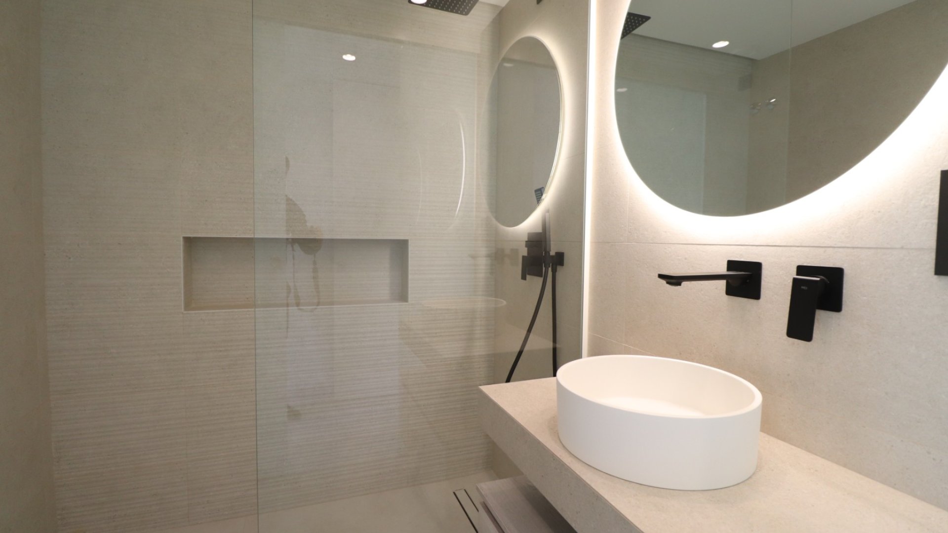 Reventa - Apartamentos -
Guardamar del Segura - El Raso