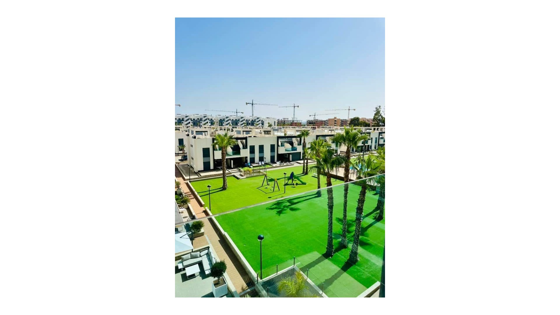 Reventa - Apartamentos -
Guardamar del Segura - El Raso