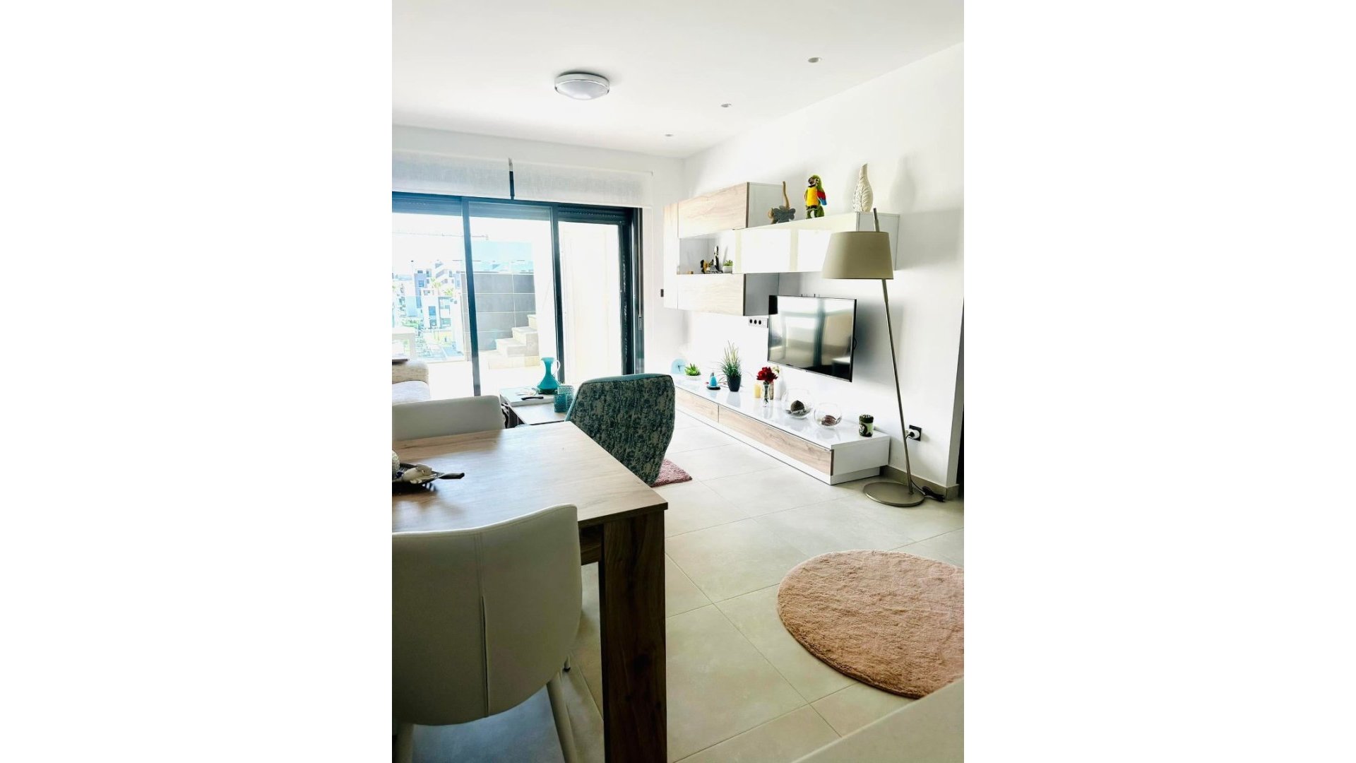 Reventa - Apartamentos -
Guardamar del Segura - El Raso