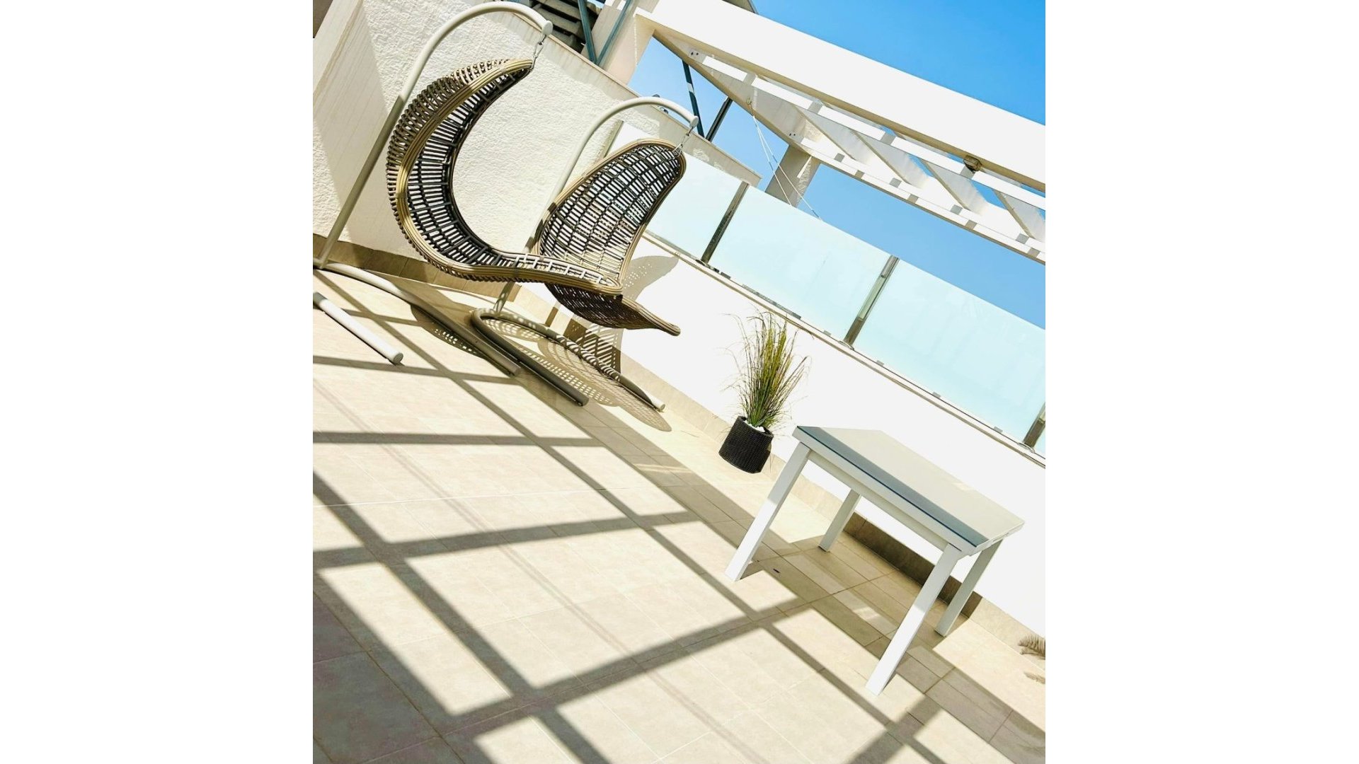 Reventa - Apartamentos -
Guardamar del Segura - El Raso