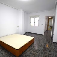 Reventa - Apartamentos -
Guardamar del Segura - Pueblo