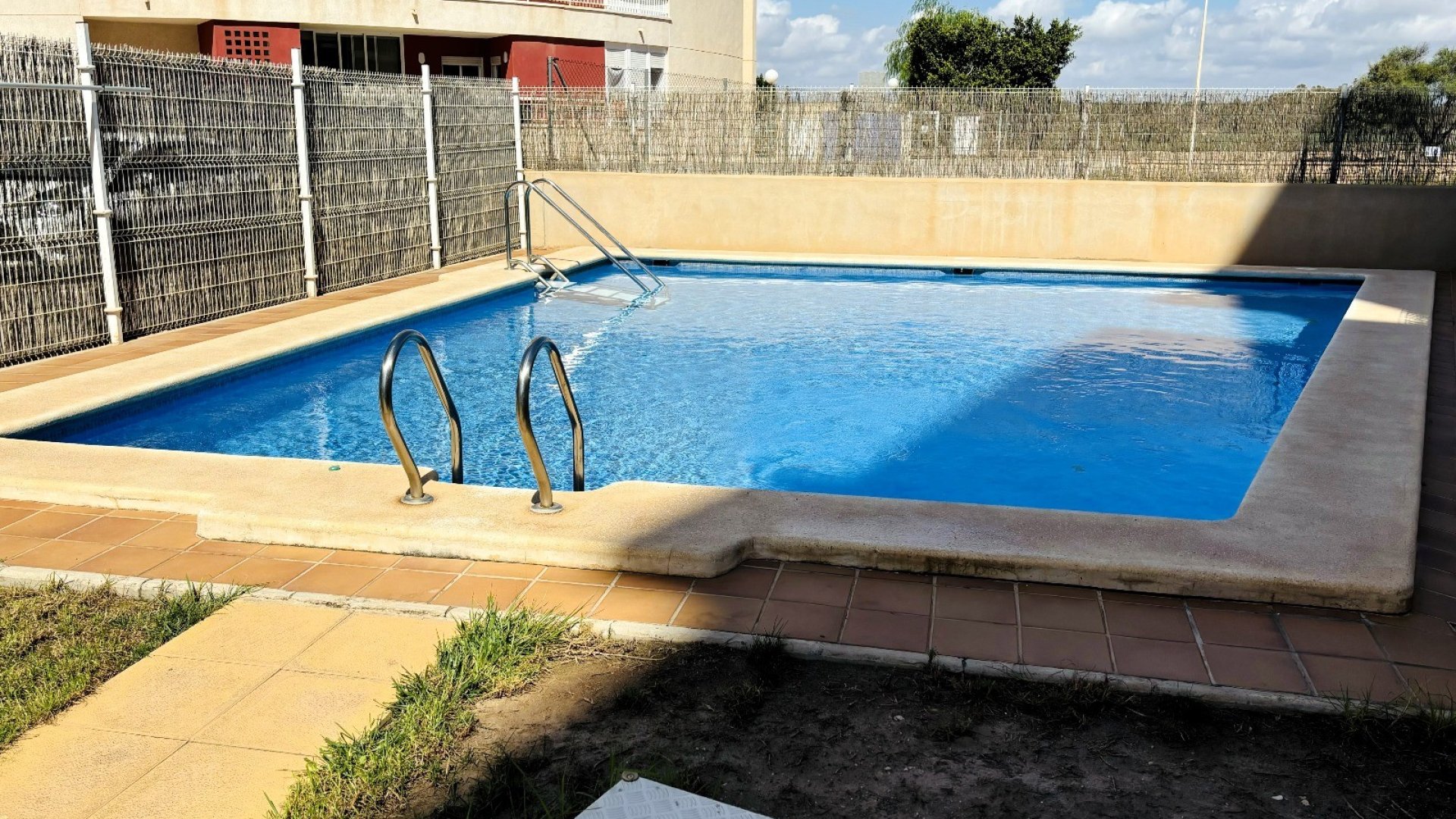 Reventa - Apartamentos -
Guardamar del Segura - Puerto