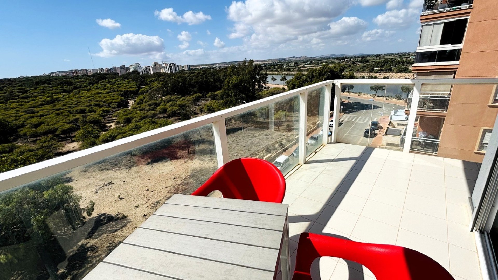 Reventa - Apartamentos -
Guardamar del Segura - Puerto