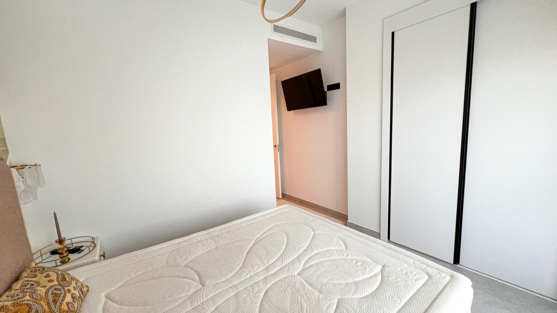 Reventa - Apartamentos -
Guardamar del Segura - Urbanizaciones