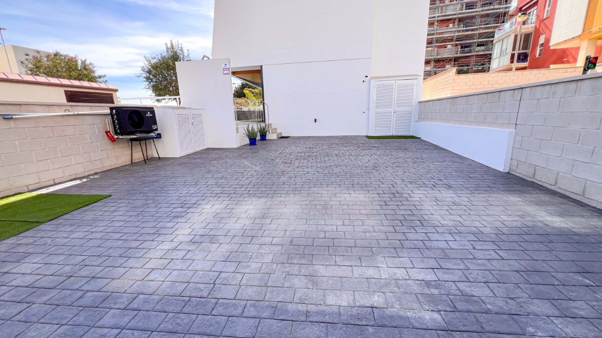 Reventa - Apartamentos -
Guardamar del Segura - Urbanizaciones