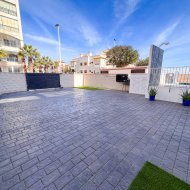 Reventa - Apartamentos -
Guardamar del Segura - Urbanizaciones